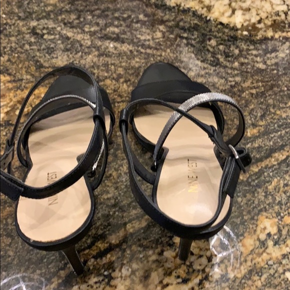 Nine West heels - Picture 3 of 5